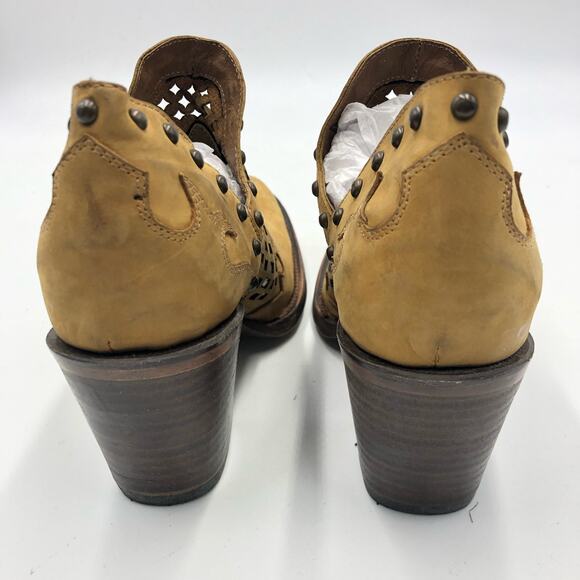 Circle G by Corral Womens Cut Out & Studs Ankle Booties Multicolor Size 8.5 M - Picture 4 of 9